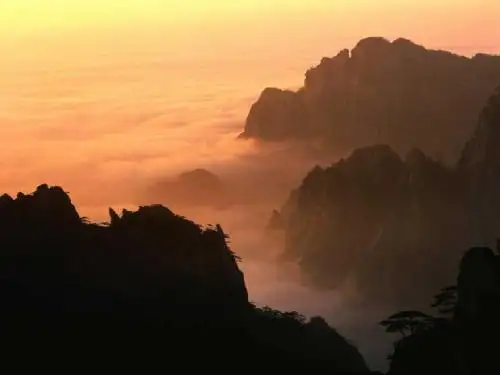 2黄山奇石